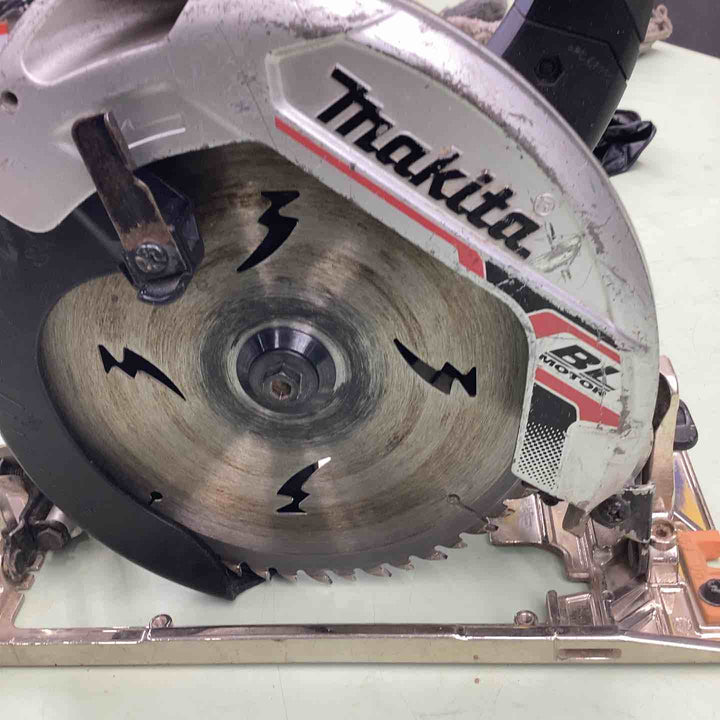 ★マキタ(makita) コードレス丸のこ HS631DZB【越谷店】