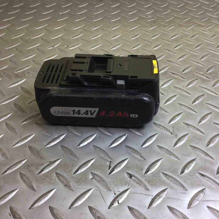 パナソニック(Panasonic) コードレス全ネジカッター14.4V EZ4540LS2S-B【川崎店】