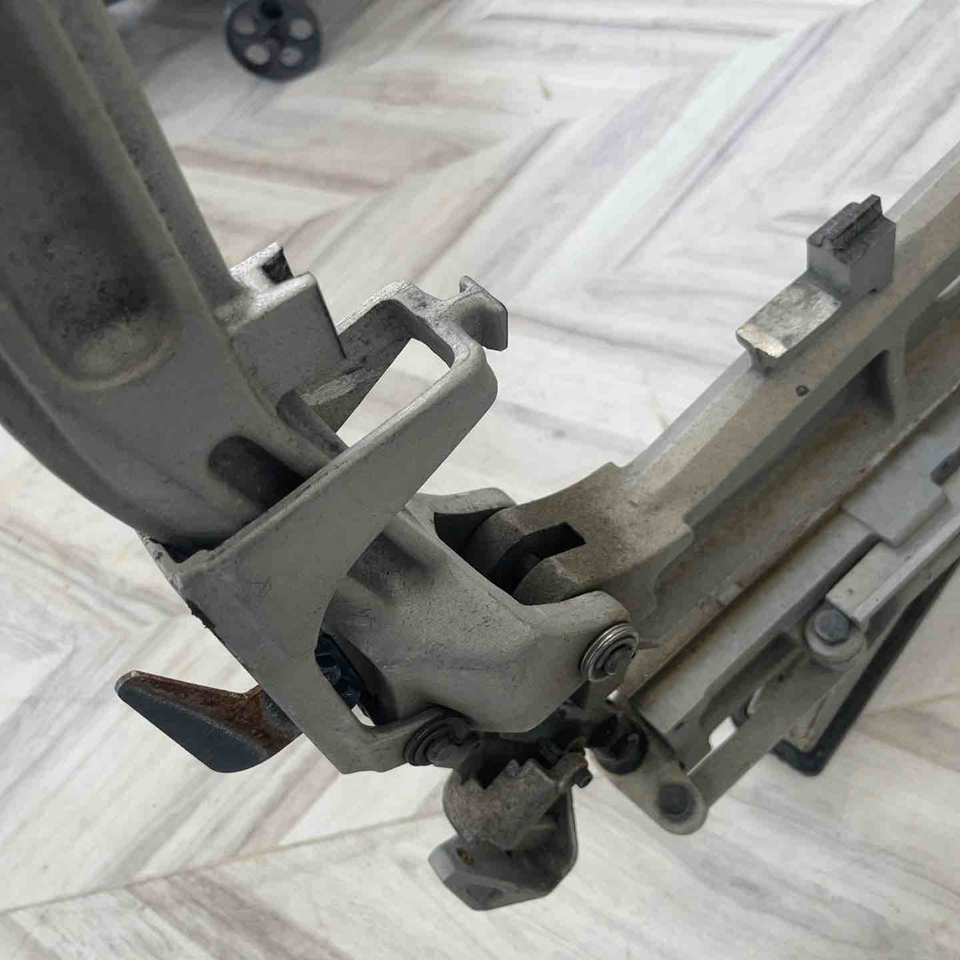 【店頭受取り限定】◇ケイミュー(KMEW) 屋根材専用切断機  シングルカッター KLKGD【越谷店】