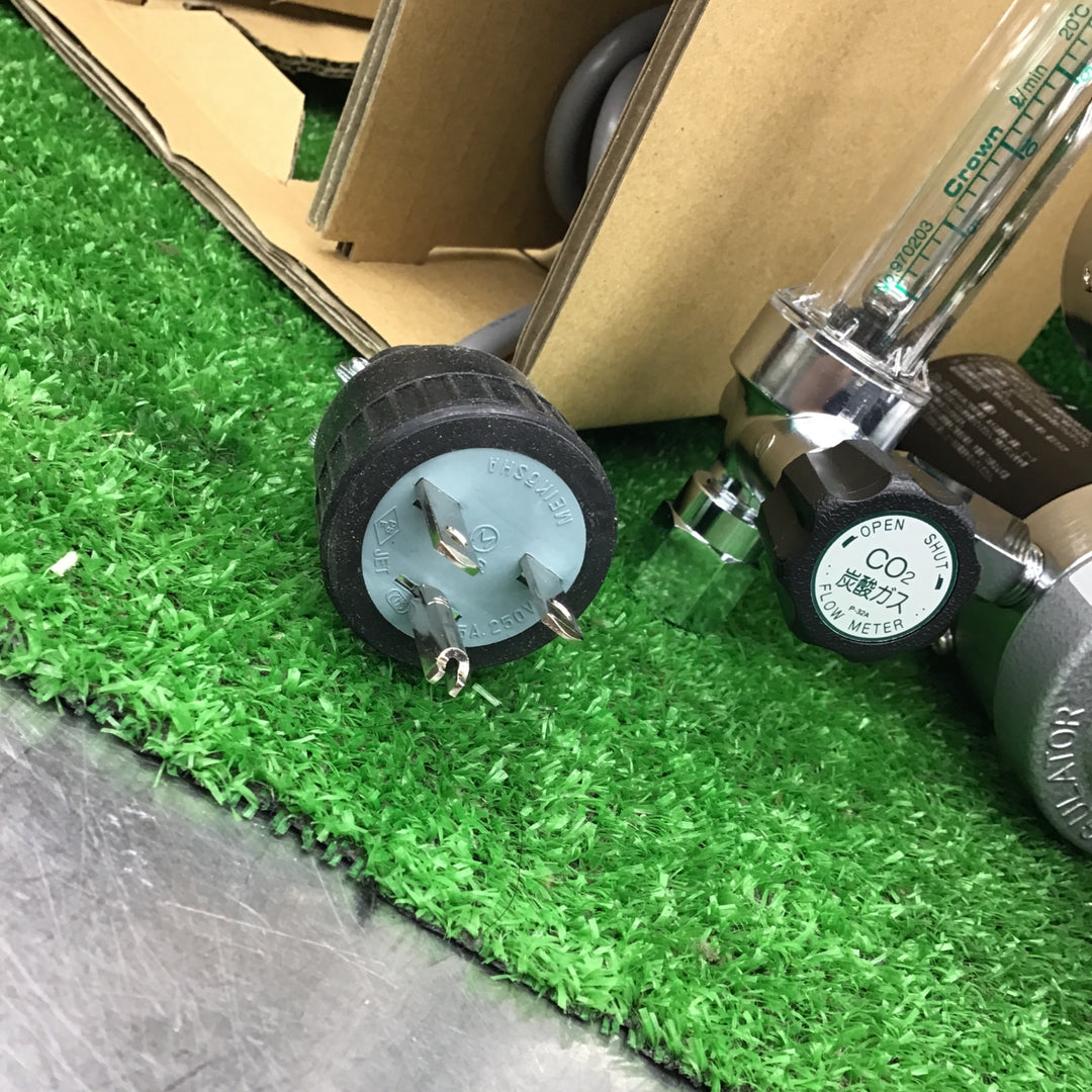 YUTAKA CO2炭酸ガス圧力調整器 FCR25-4-5AB6-6TF4TF-F25-G-200V【桶川店】