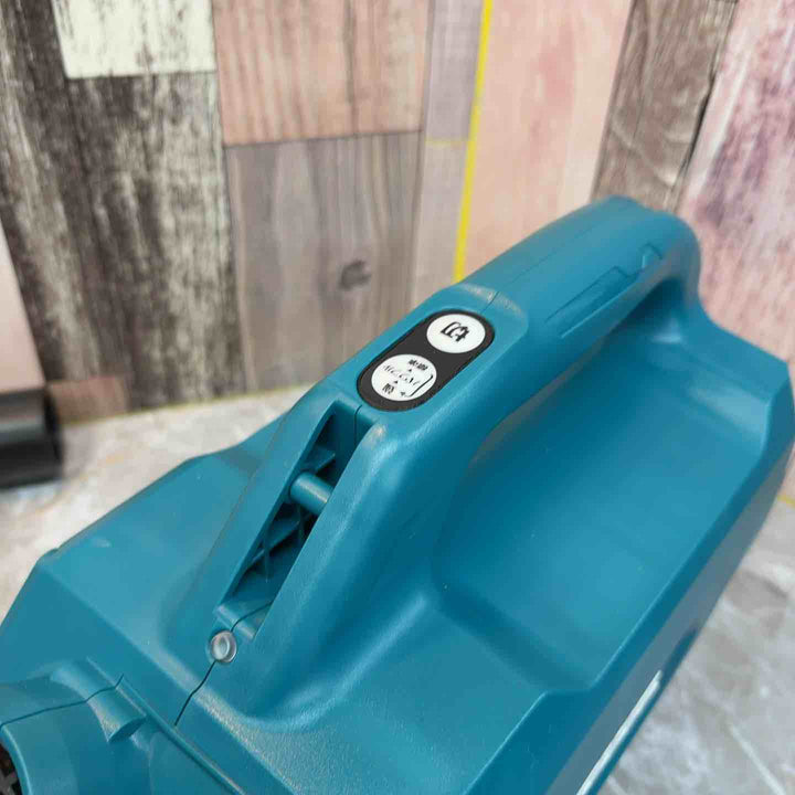 ☆マキタ(makita) コードレス掃除機(充電式クリーナー) CL121DZ【八潮店】