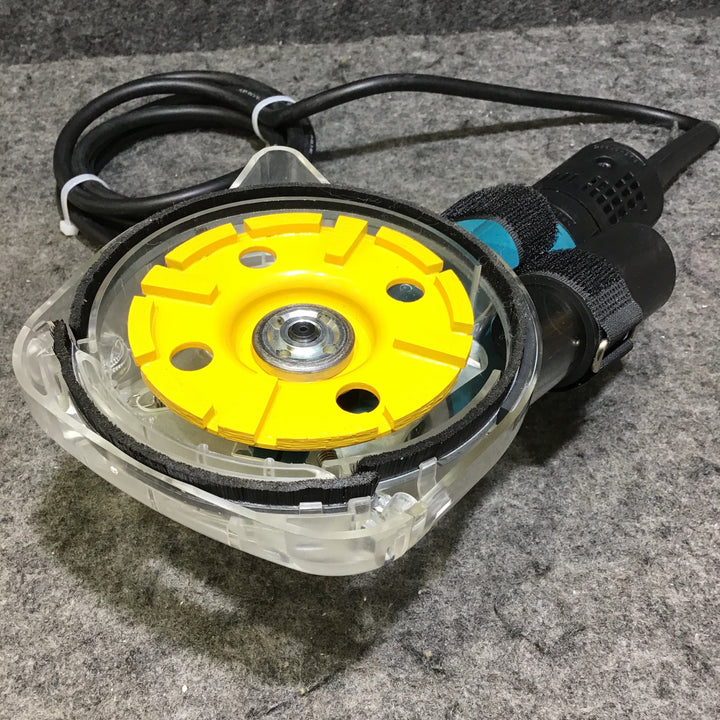 【中古】 マキタ makita  100mmディスクグラインダ 9533BLA 低速高トルク ブレーキ付 9533BLA 集じんアタッチメントセット! 【桶川店】