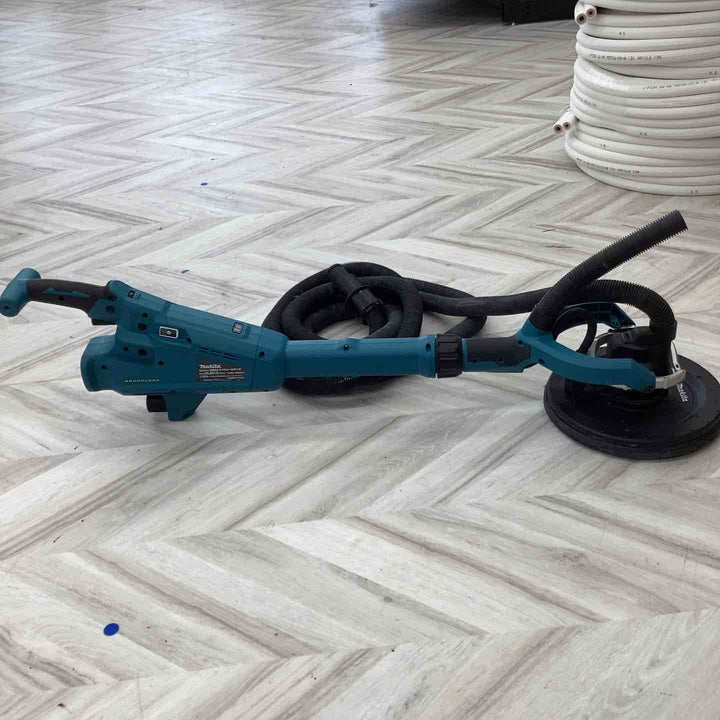 ★マキタ(makita) ドライウォールサンダ SL801DZ【越谷店】