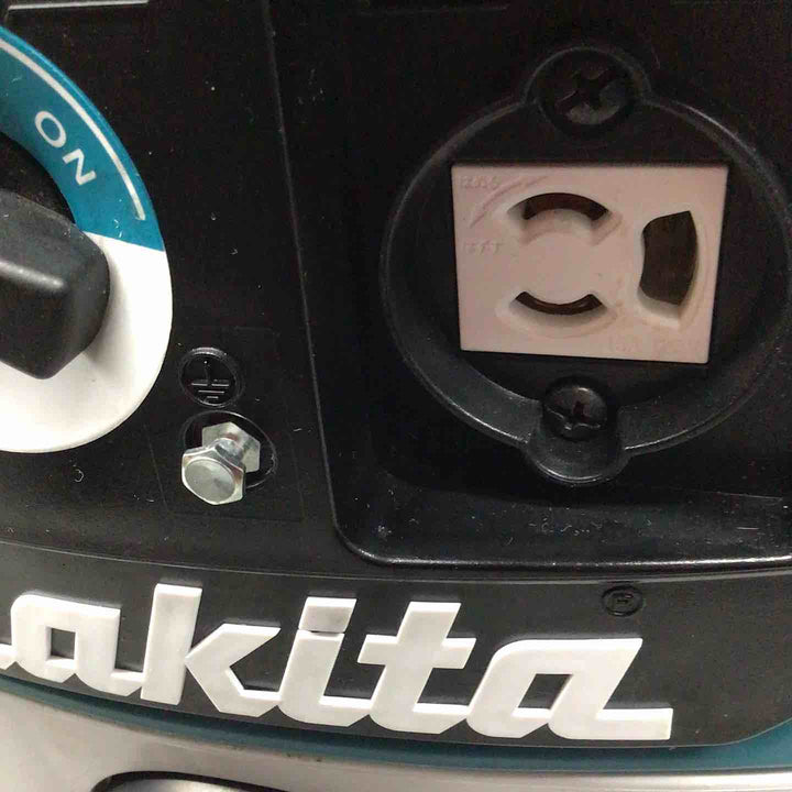 ★マキタ(makita) 集じん機 乾式 VC0840【戸田店】