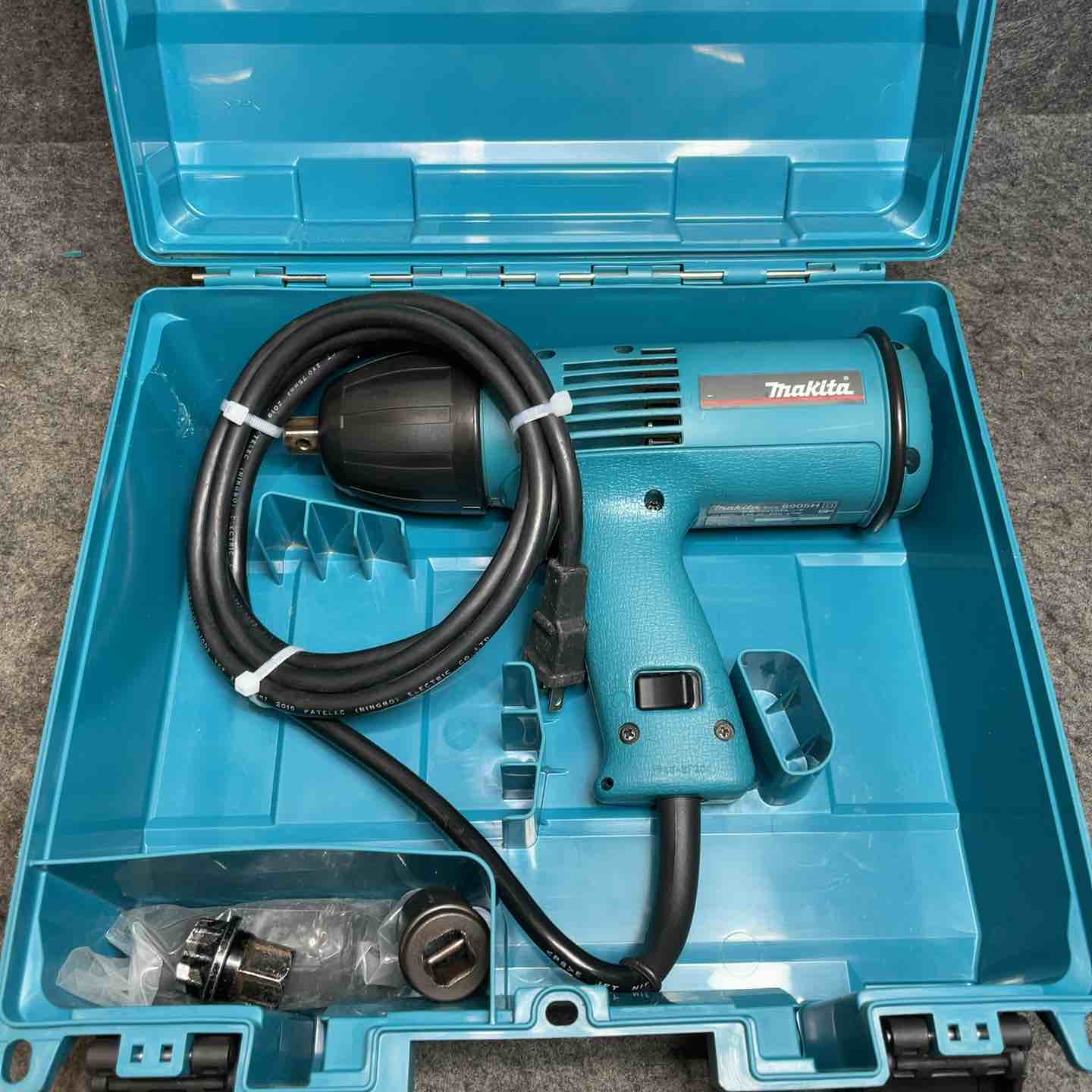 交渉中マキタ　５型インパクトレンチ　6905H Amazon.co.jp: マキタ(Makita) インパクトレンチ 6905H : スポーツ