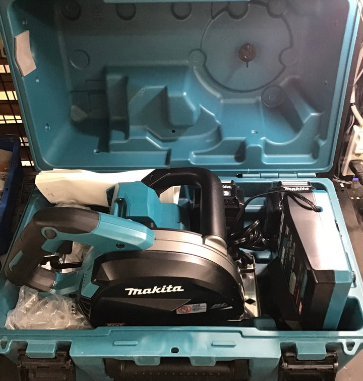 マキタ(makita) 40Vコードレスチップソーカッター CS001GRMX【未使用品】