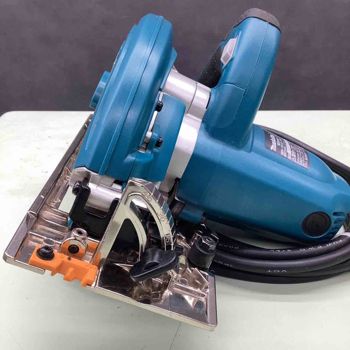 ★マキタ(makita) 電気マルノコ 5637BA【越谷店】