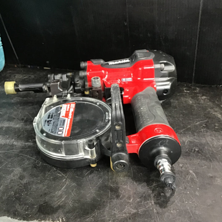 ★マキタ(makita) 高圧エア釘打ち機 AN250HC【草加店】