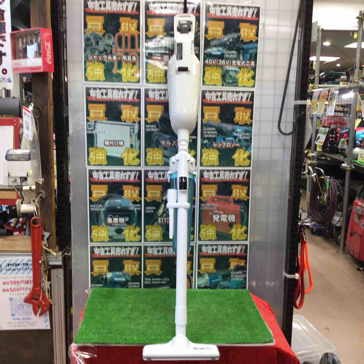 ◇マキタ(makita) コードレスクリーナー CL281FDZCW【草加店】