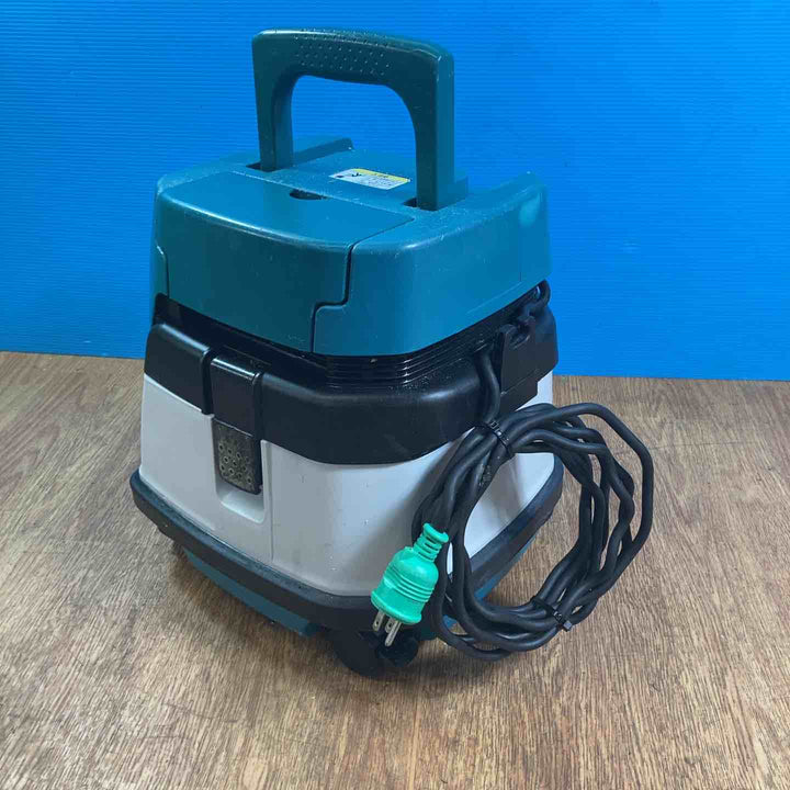 【中古品】★マキタ(makita) 集じん機 乾式 484(P) 分解洗浄済 【岩槻店】