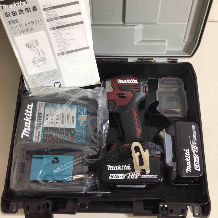 【未使用品】★純正バッテリー2個&充電器付き★マキタ(makita) コードレスインパクトドライバー TD173DGXAR レッド 赤 限定色【戸田店】
