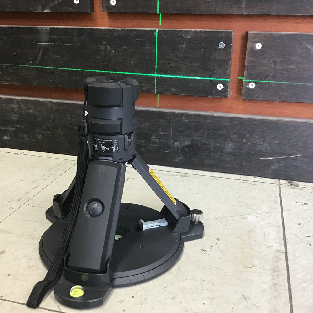 【現状品 / 中古美品】 パナソニック/Panasonic レーザー墨出し器 回転台付 グリーンレーザー BTL4101 【鴻巣店】
