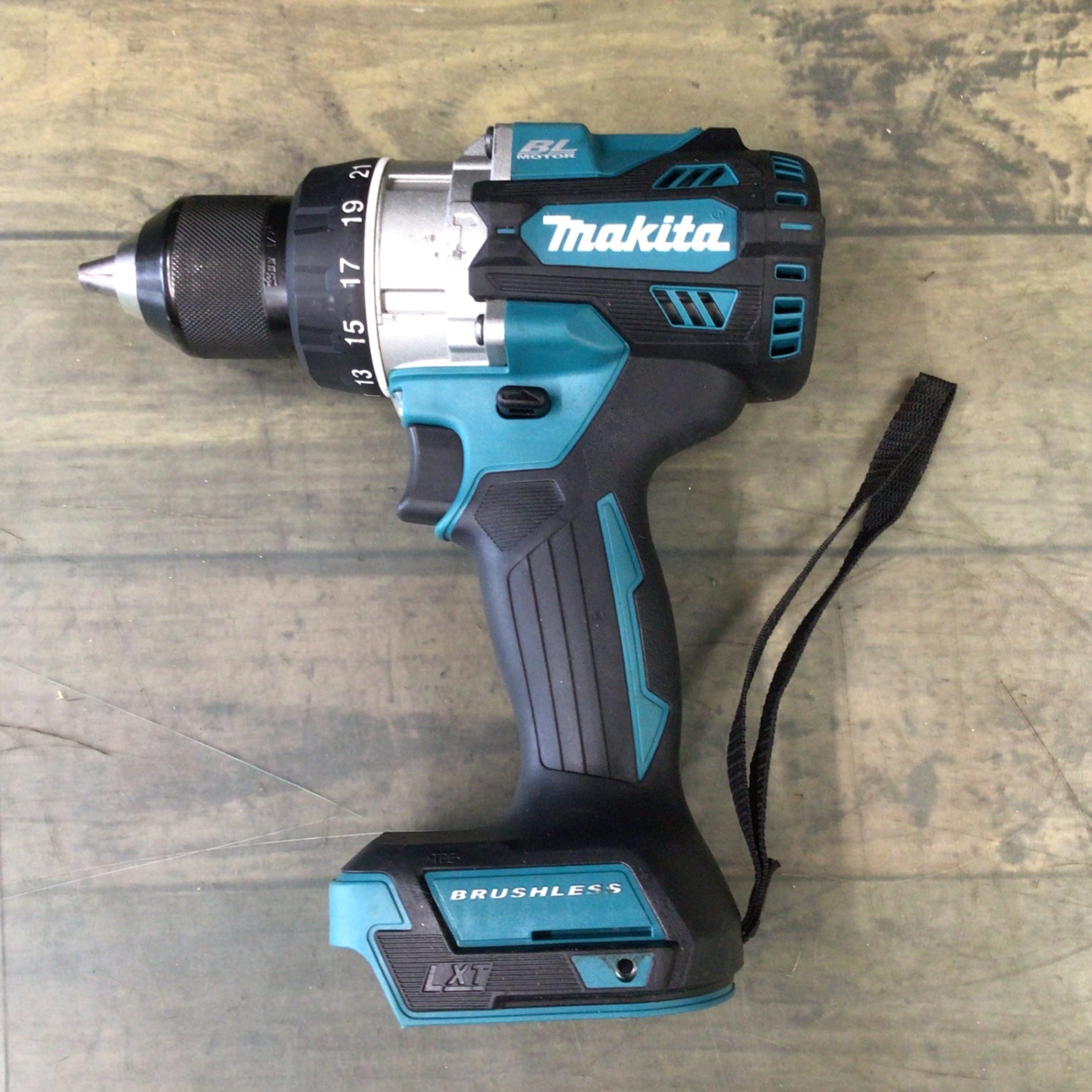 ☆ マキタ(makita) コードレス振動ドリルドライバー HP486DZ 【東大和