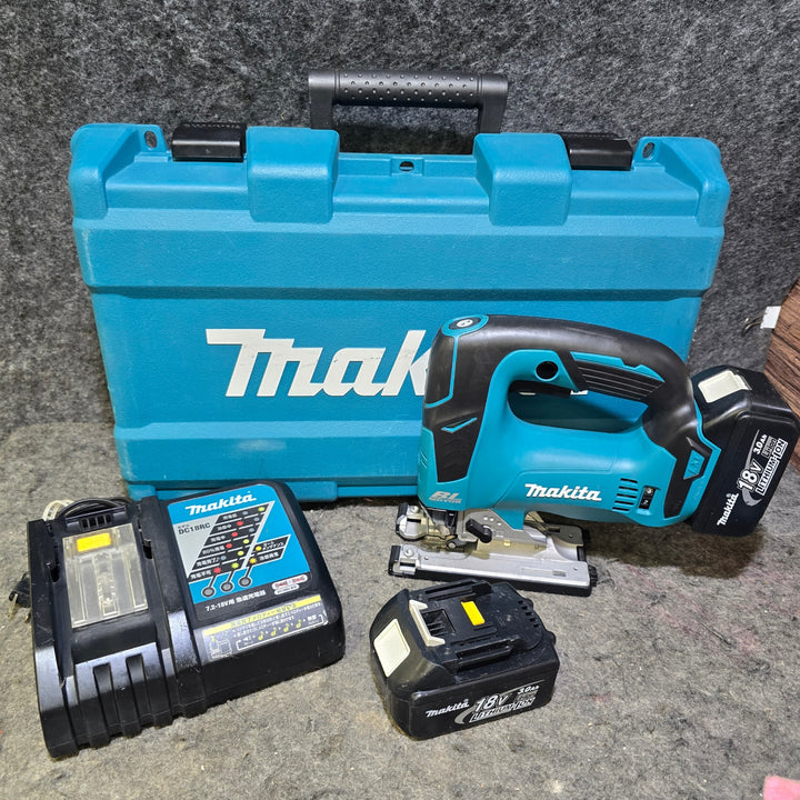 【中古品】マキタ(makita) コードレスジグソー  JV182DRF【桶川店】