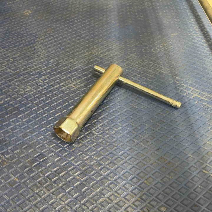 【店頭受取り限定】★ヤマハ(YAMAHA) 発電機 EF23H_50Hz【草加店】