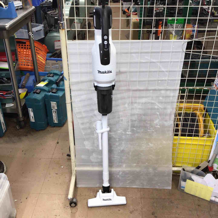 ★マキタ(makita) コードレスクリーナー CL286FDZW【草加店】