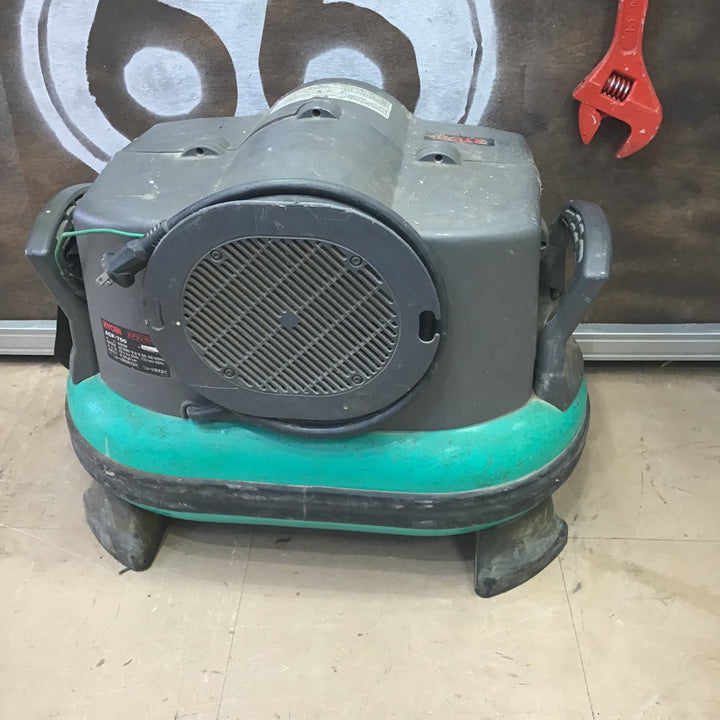 RYOBI リョービ エアコンプレッサー ACP-700【草加店】