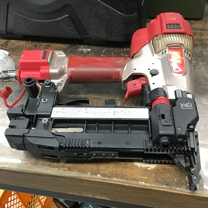 ★マックス(MAX) 高圧フロアタッカ HA-50F1(D)/4MAフロア【戸田店】