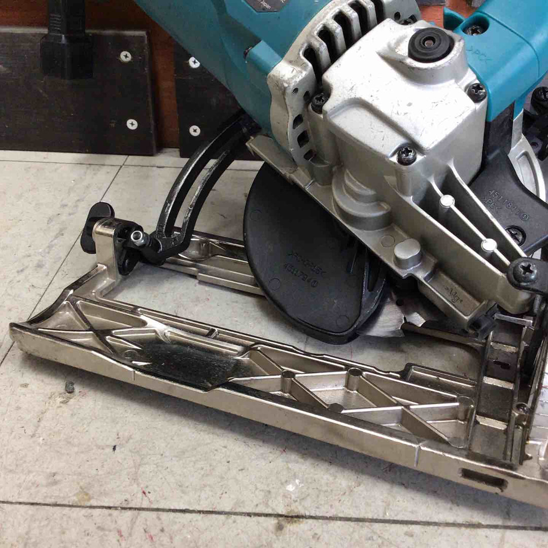 【中古品】 マキタ/makita 防じん丸のこ KS5200FX 【鴻巣店】