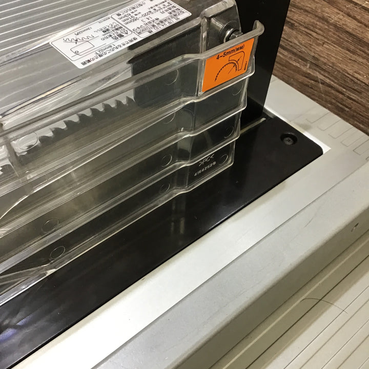 【店頭受取り限定・美品】マキタ(makita) マルノコ盤 2703 ノコ刃装着済み!【桶川店】