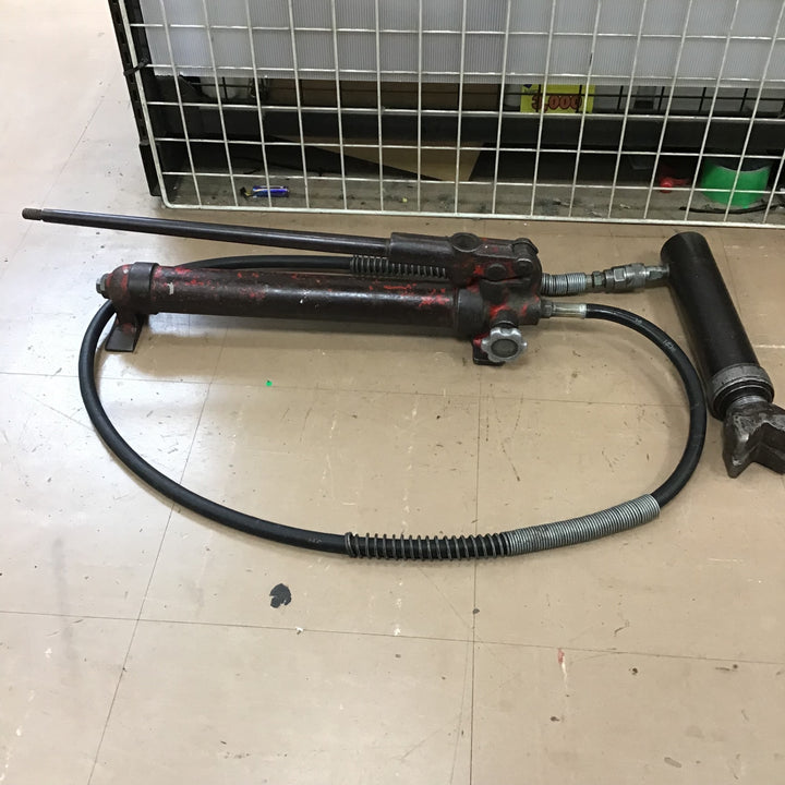 【ブラックホーク】油圧ポンプ 型式不明【草加店】