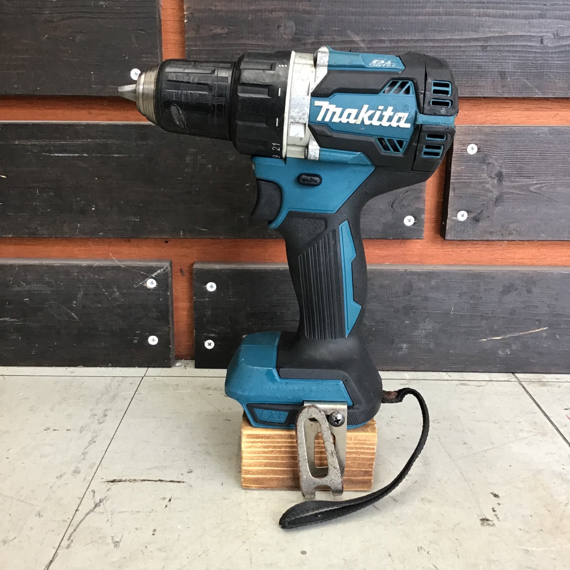 【現状品】マキタ/makita コードレスドリルドライバー DF484DZ 【鴻巣店】