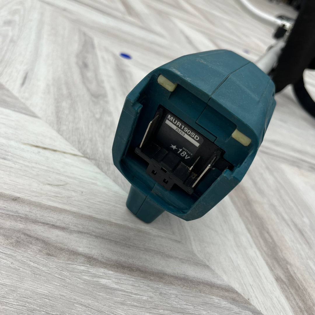 【店頭受取り限定】〇マキタ(makita) コードレス草刈機 MUR190SDZ 本体のみ 18V 【越谷店】