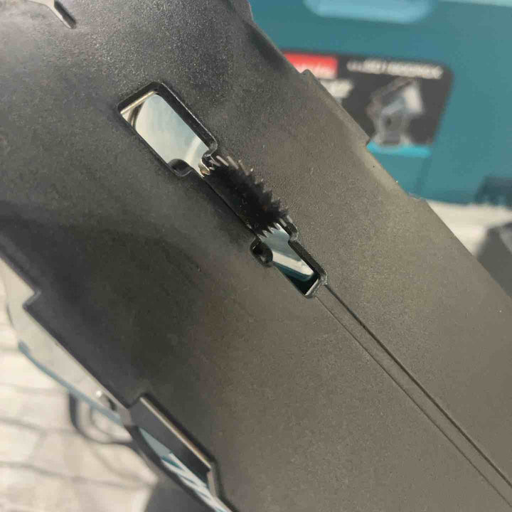 ★マキタ(makita) コードレスボードカッタ SD180DRGX【川口店】