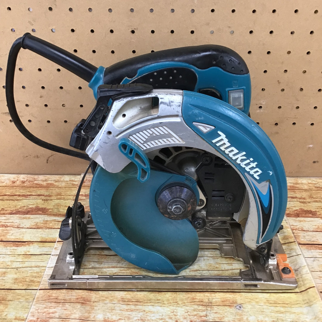 ★マキタ(makita) 電気マルノコ 5637BA【川崎店】