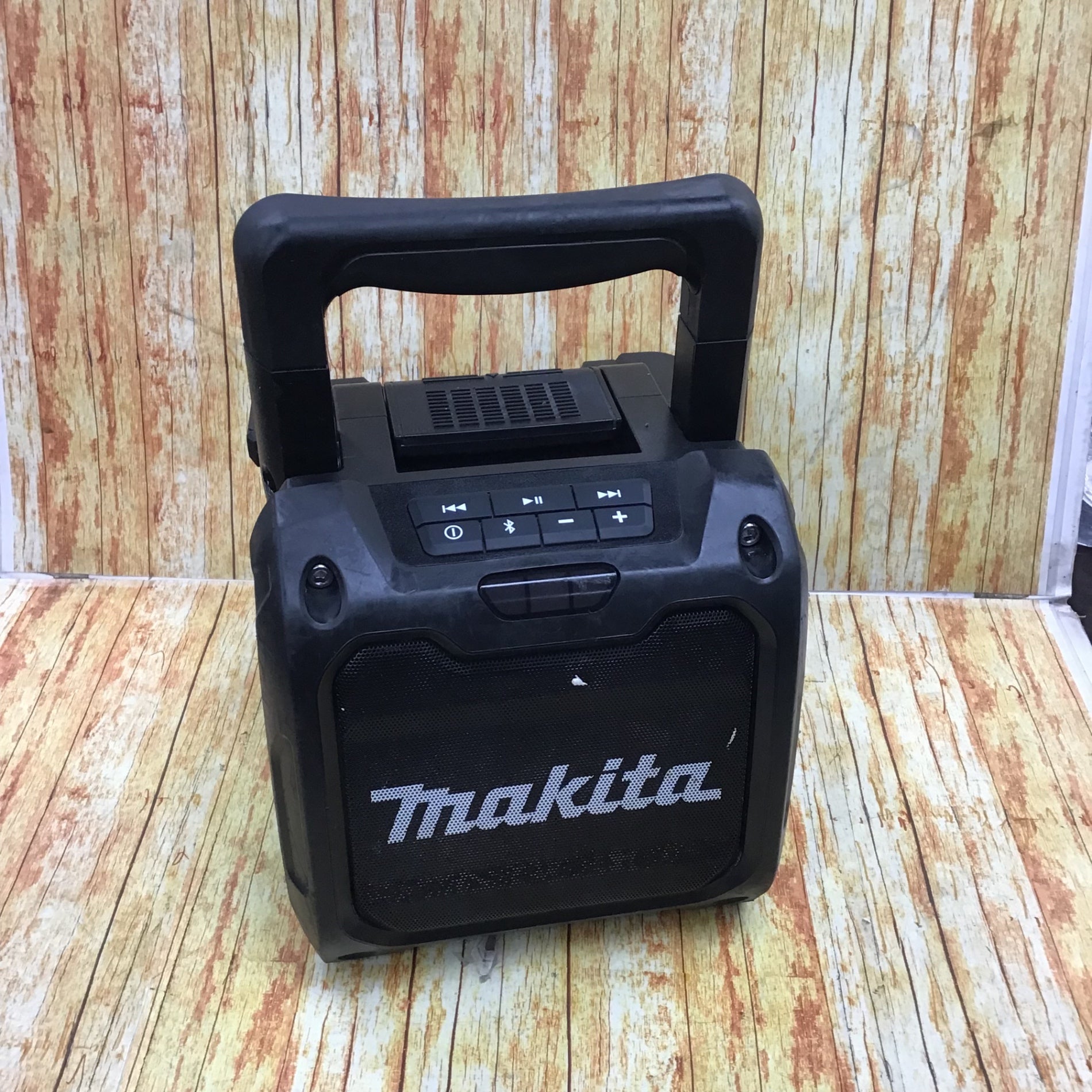 ☆マキタ(makita) コードレススピーカー MR200B【川崎店】 – アクト 