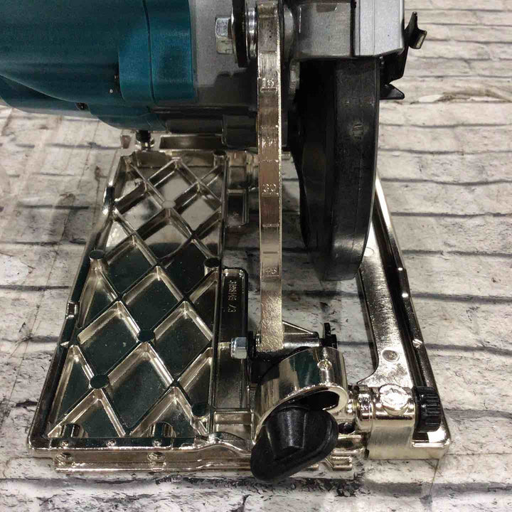 ★マキタ(makita) コードレス丸のこ HS001GZ【川口店】