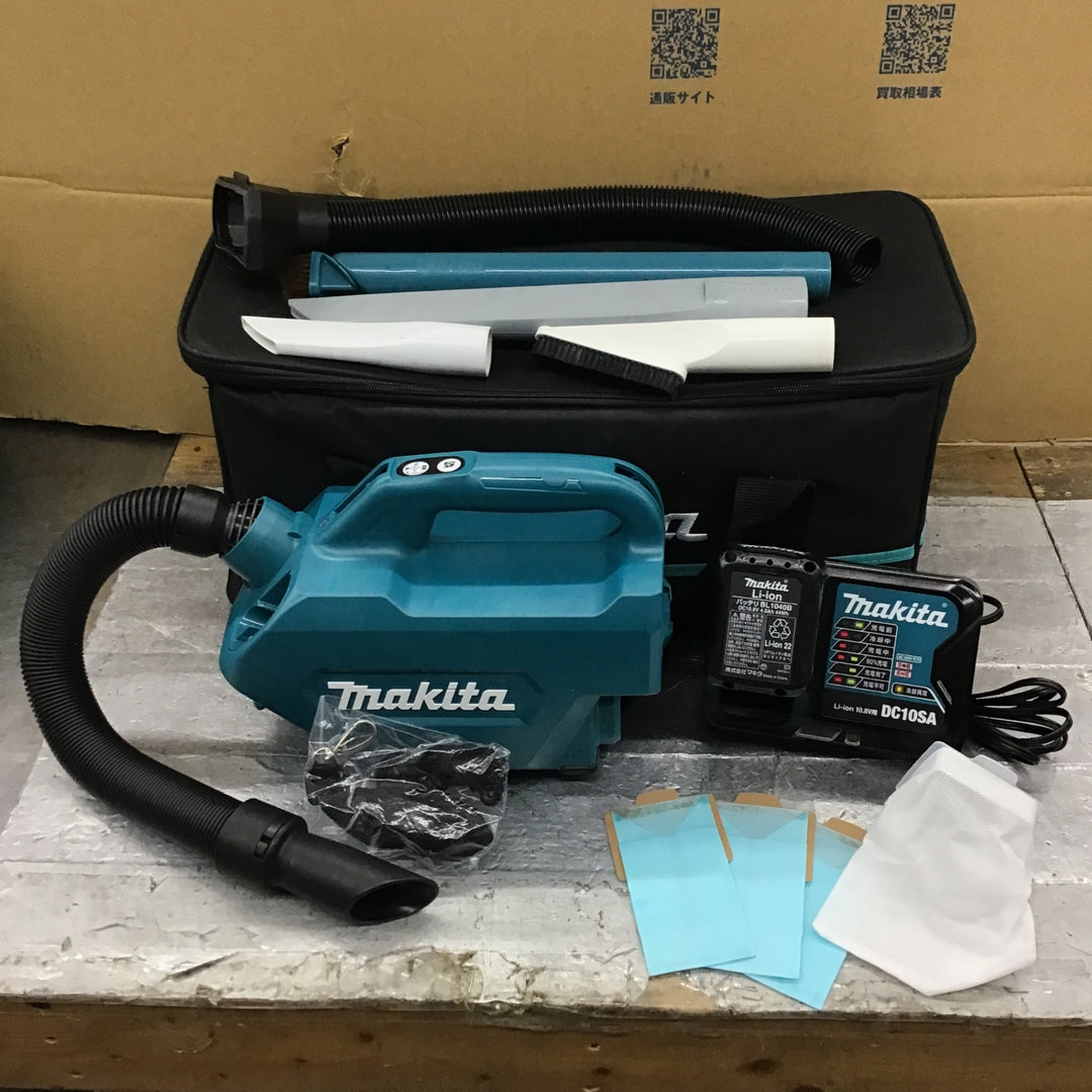 〇マキタ(makita) コードレス掃除機(充電式クリーナー) CL121DSH【所沢店】