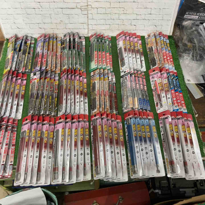 【未使用品】ビット2本入り×180個まとめ売り♪ VESSEL ベッセル ANEX アネックス など ≪送料無料≫ ⑧