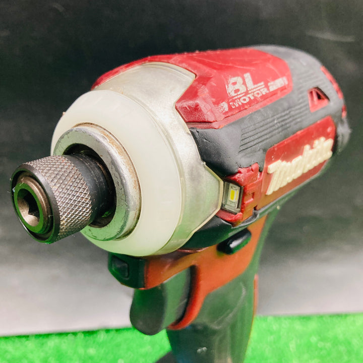 【中古・バッテリ付き!】 マキタ makita  18V コードレスインパクトドライバー TD171DZAR 【桶川店】