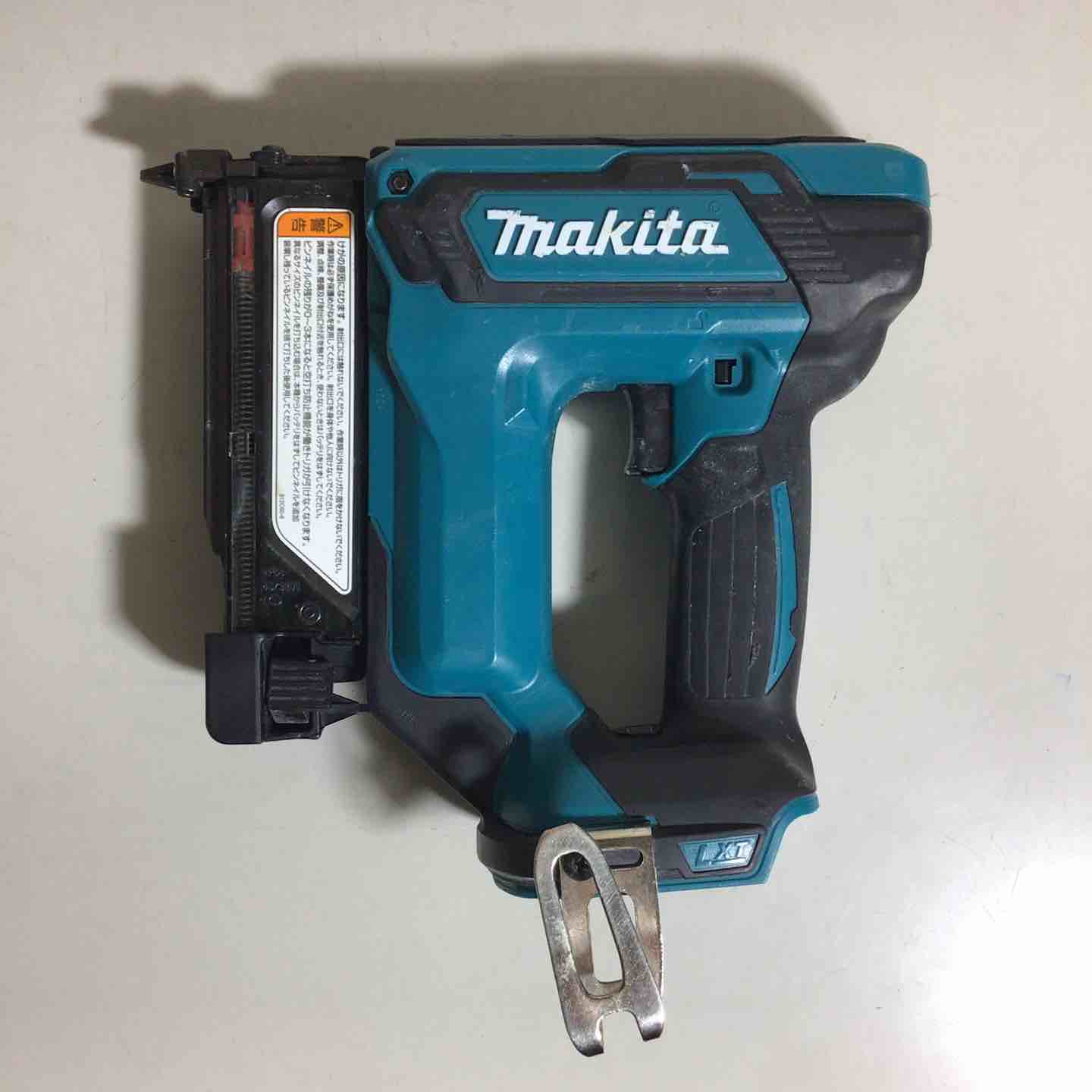 マキタ(makita) PT353DZ コードレスピンネイラ【船橋馬込店】【店頭取引限定】【ジャンク】管理番号：IT478JZ81K0A マキタ(makita) PT353DZ コードレスピンネイラ【船橋馬込店】【店頭
