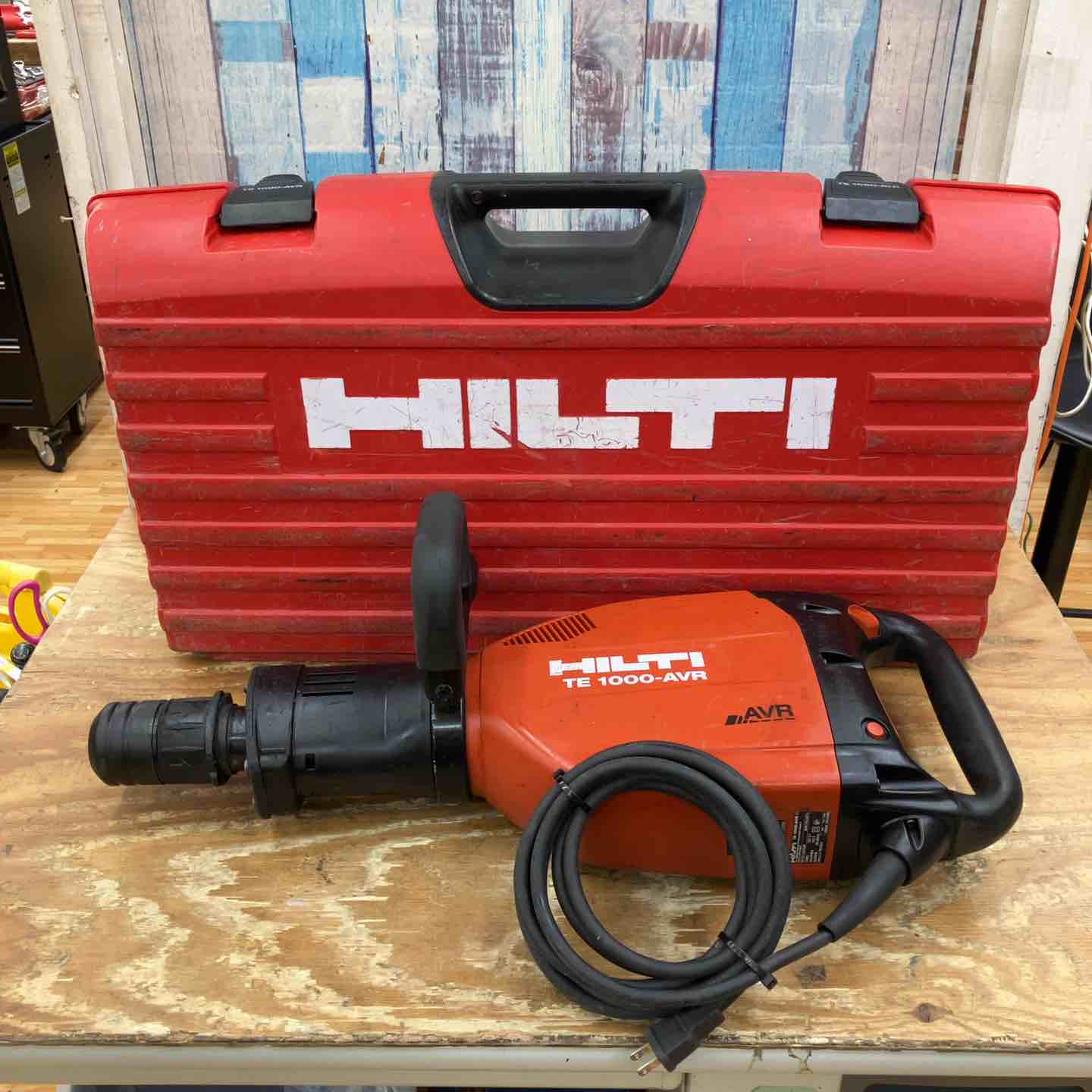 ☆ヒルティ(Hilti) コード式ハツリ機 TE1000-AVR【柏店】 – アクト 