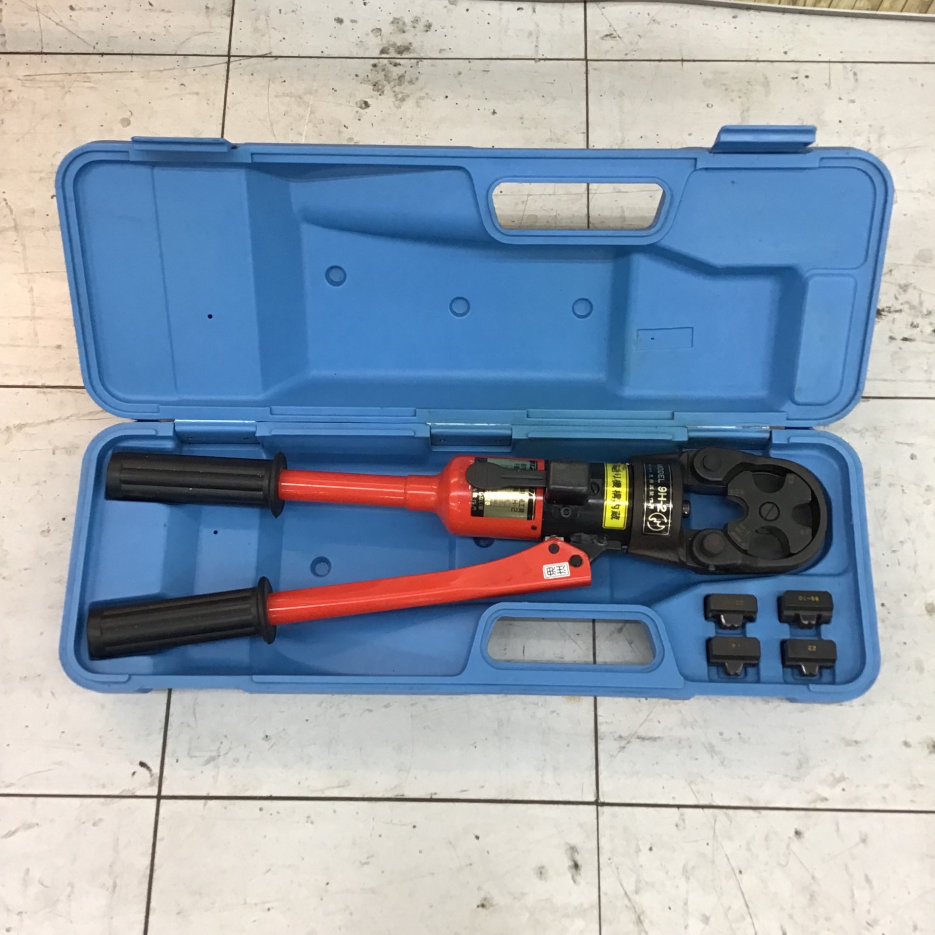 現状品】 泉精器/IZUMI 手動油圧式圧着工具・9H-2 【鴻巣店】 – アクト 