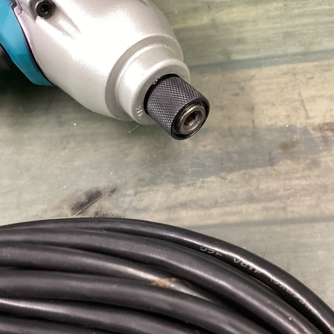 マキタ(makita) インパクトドライバ 6952 【東大和店】