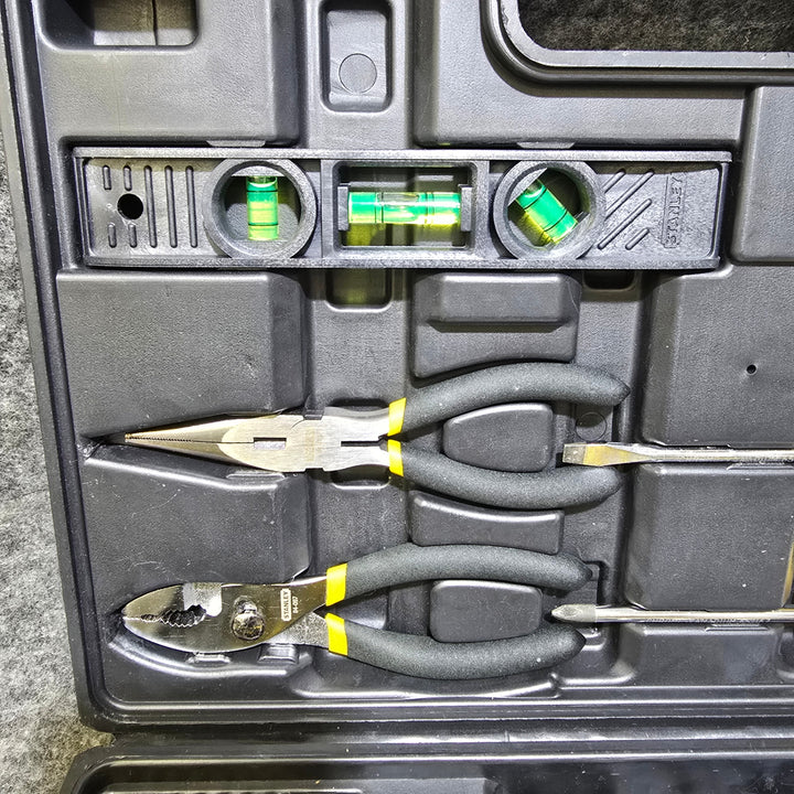 【美品】STANLEY(スタンレー) 工具セット Stanley 65 ピース Homeowner's ツールキット 94248【桶川店】