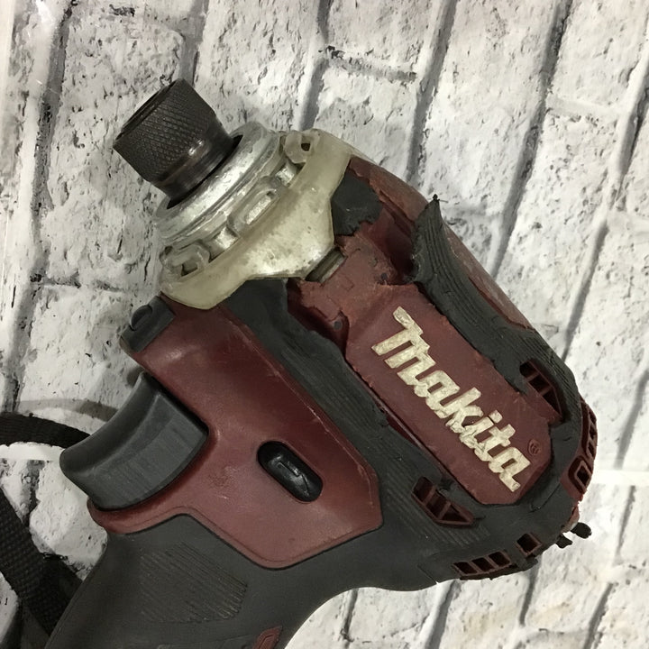 ★マキタ(makita) コードレスインパクトドライバー TD161DZAR【川口店】
