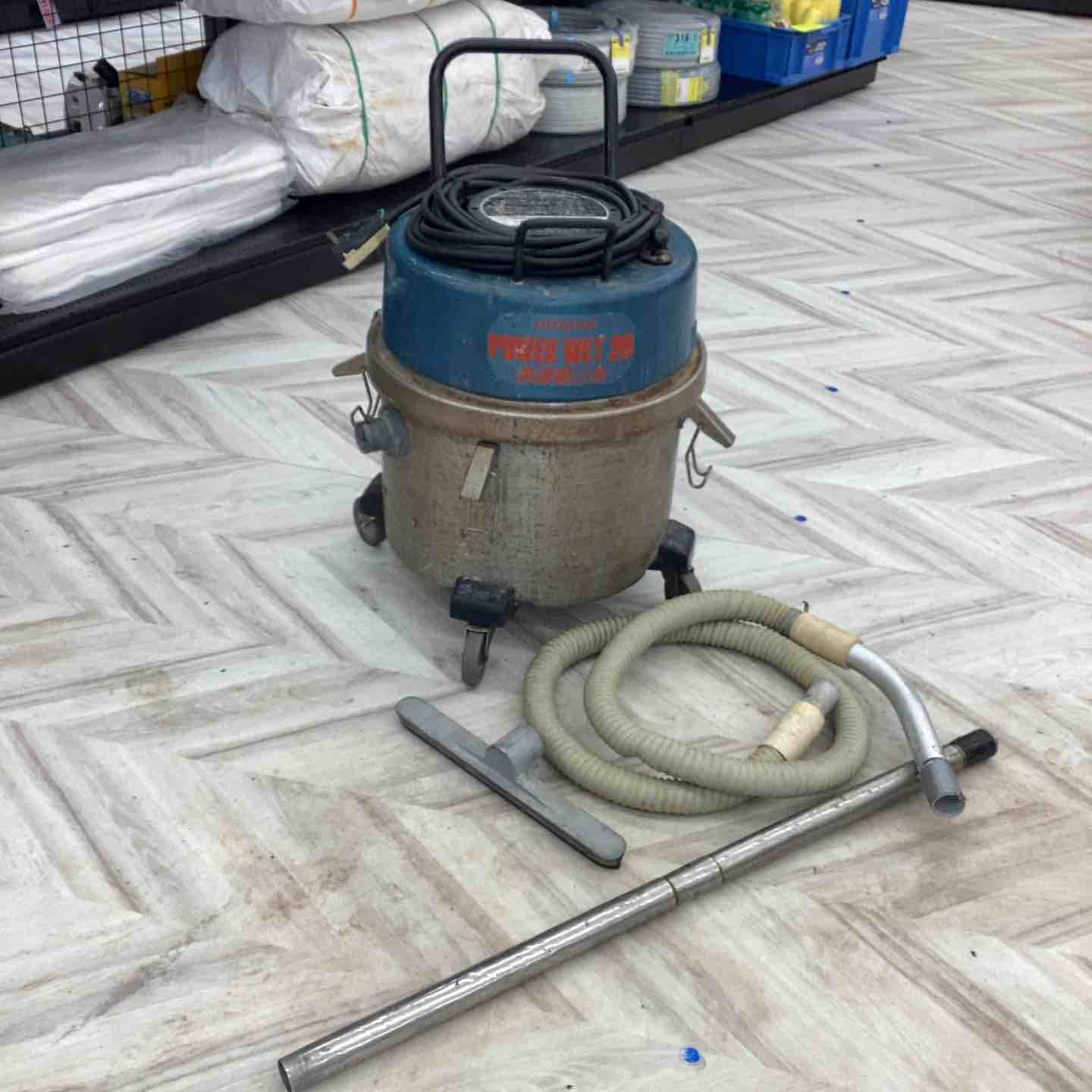 ◇日立産機(HITACHI) 業務用掃除機 吸水型CV-98WH2【越谷店】 – アクト