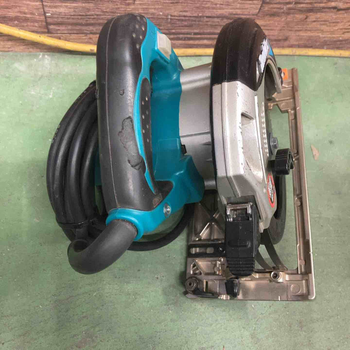★マキタ(makita) 165mm電子造作用精密マルノコ 5617CBA【桶川店】