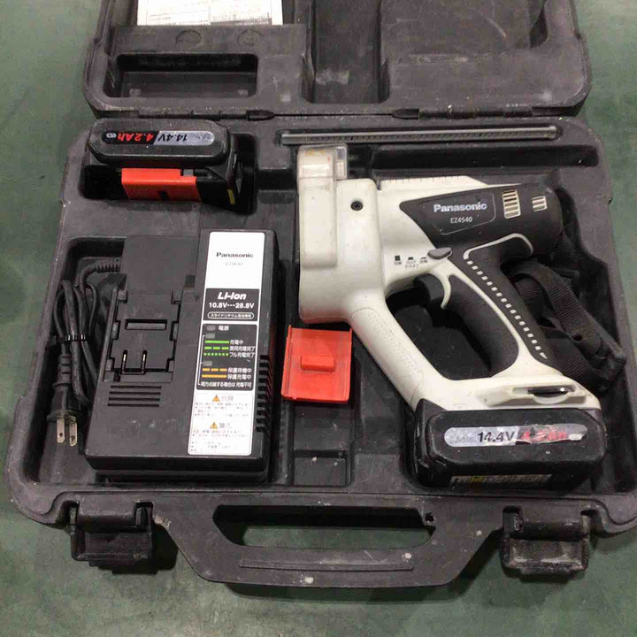 ★パナソニック(Panasonic) コードレス全ネジカッター14.4V EZ4540LS2S-B【川口店】