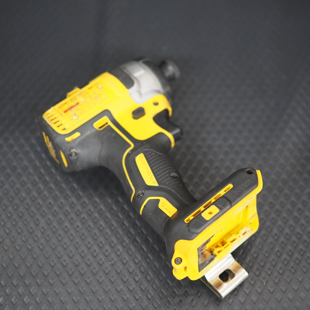 【中古・現状品】DEWALT/デウォルト インパクトドライバ DCF887 本体のみ【鴻巣店】