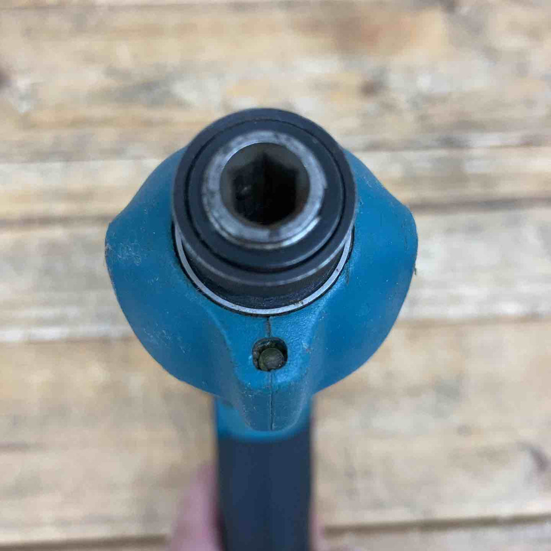 【中古品】 マキタ(makita) コードレスペンインパクトドライバー TD021DZ 【東大和店】