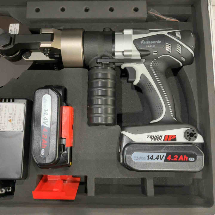 ★パナソニック(Panasonic) コードレスケーブルカッター EZ4544K-H【川口店】