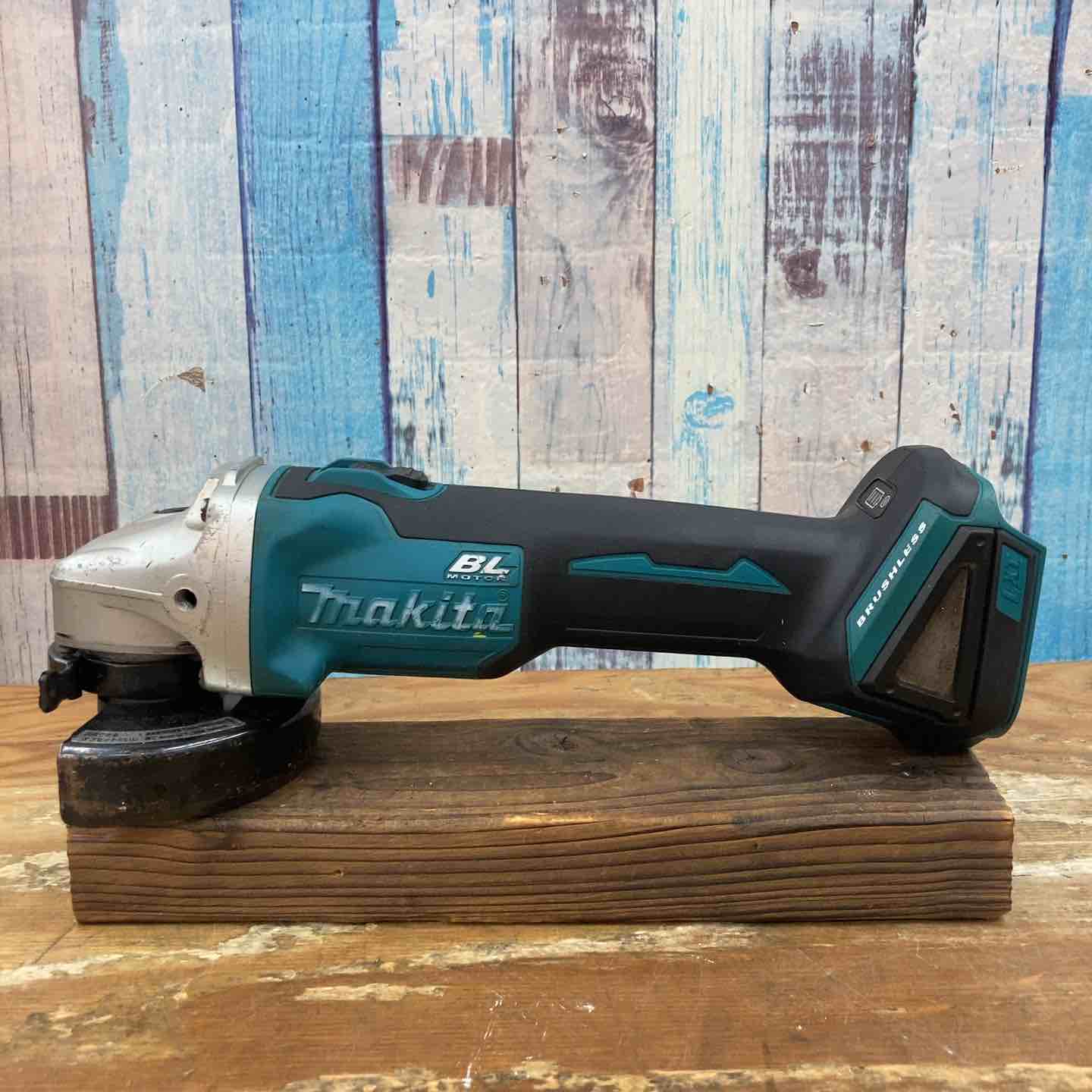 ☆マキタ(makita) 100mmコードレスディスクグラインダ GA404DZN