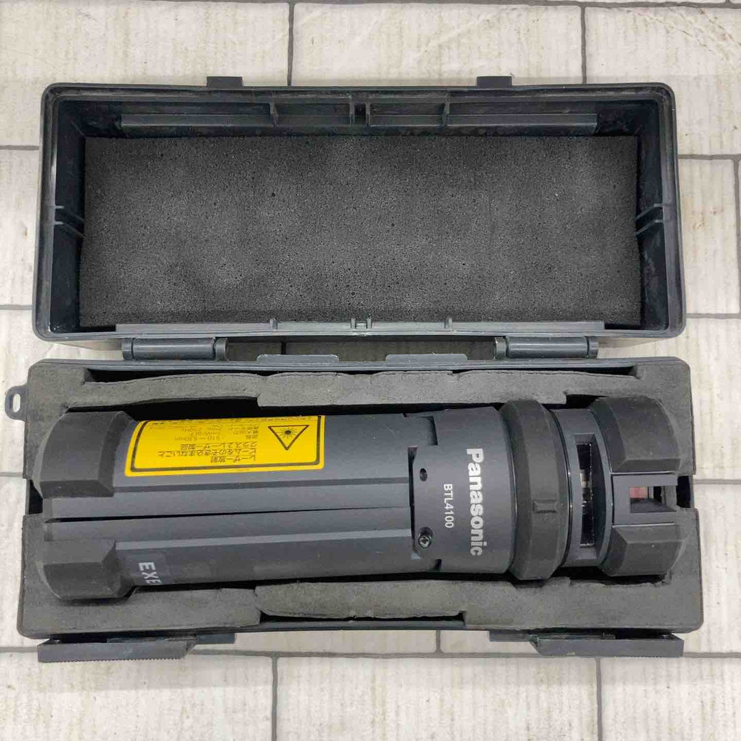 ◇パナソニック(Panasonic) レーザー墨出し器  壁十文字タイプ グリーンレーザー BTL4100 墨出し名人ケータイGL【所沢店】
