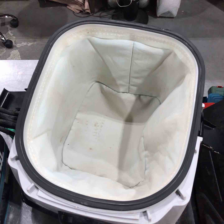 ★マキタ(makita) 集じん機 乾式 484(P)【川口店】