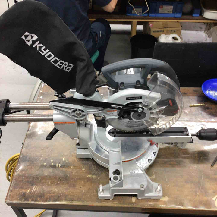 ◇京セラ(リョービ) 卓上スライド丸ノコ ATSS192【戸田店】